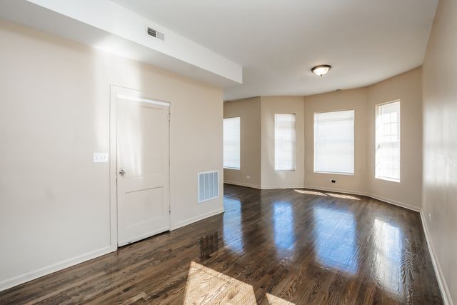 1306 S Central Park Avenue, Chicago, IL 60623