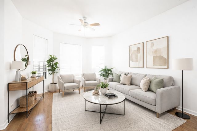 1306 S Central Park Avenue, Chicago, IL 60623