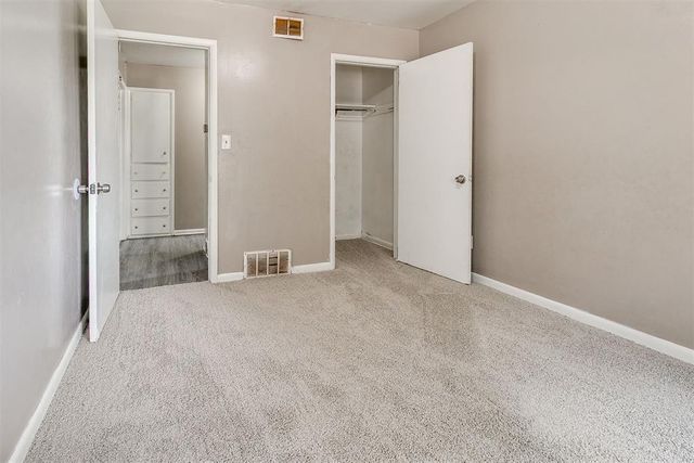 5209 N ROFF Avenue, Oklahoma City, OK 73112