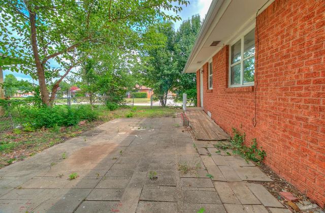 5209 N ROFF Avenue, Oklahoma City, OK 73112