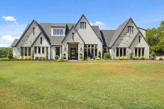 667 Crossroads Road, Collinsville, TX 76233
