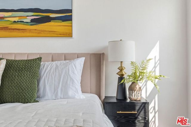 5513 S Mullen Avenue, Los Angeles, CA 90043