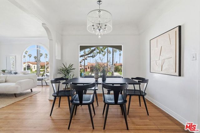 5513 S Mullen Avenue, Los Angeles, CA 90043