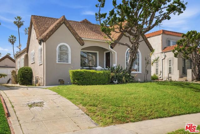 5513 S Mullen Avenue, Los Angeles, CA 90043