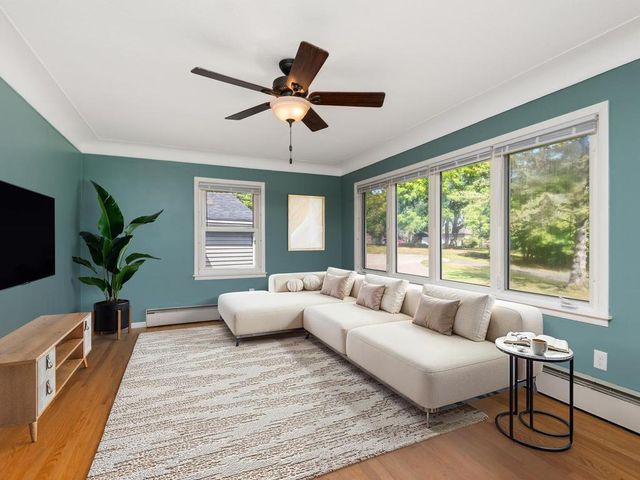 125 Elm Drive, Carver, MN 55315