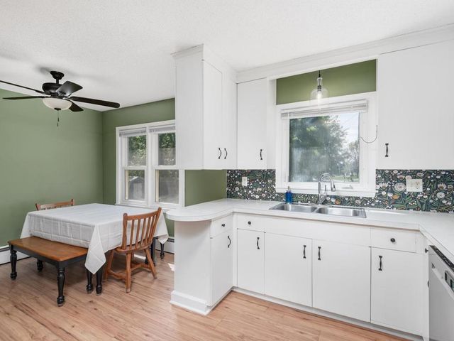 125 Elm Drive, Carver, MN 55315