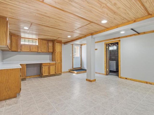 125 Elm Drive, Carver, MN 55315