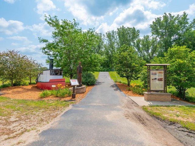 125 Elm Drive, Carver, MN 55315