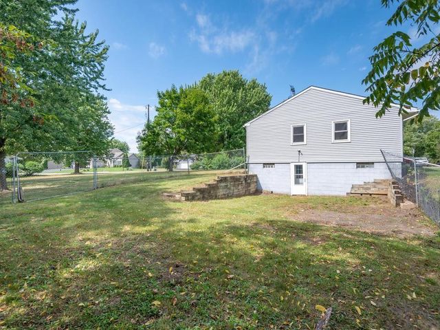 125 Elm Drive, Carver, MN 55315