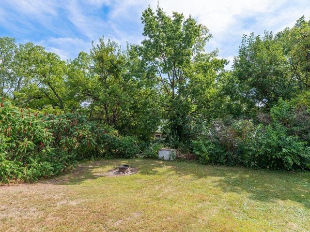 125 Elm Drive, Carver, MN 55315