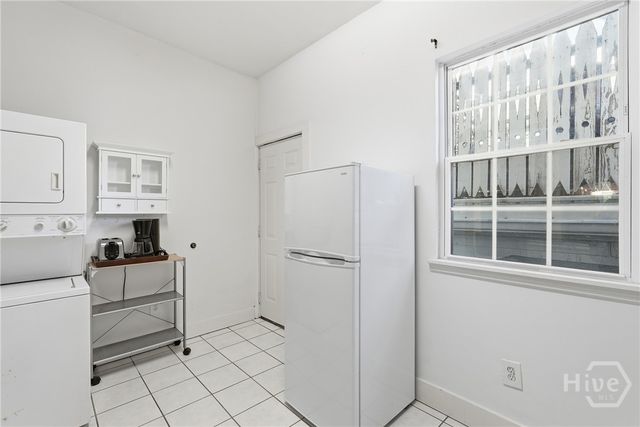 350 Barnard Street, Savannah, GA 31401