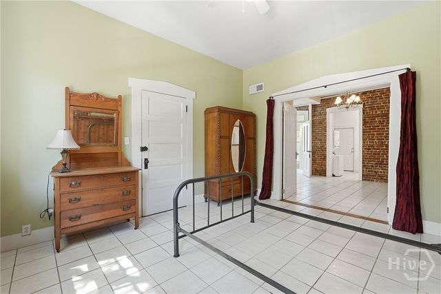 350 Barnard Street, Savannah, GA 31401