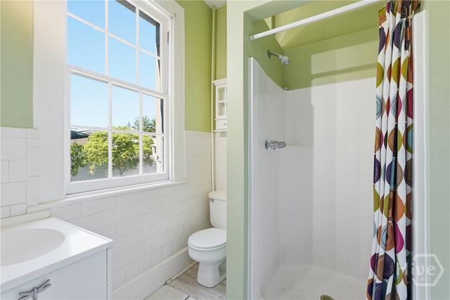 350 Barnard Street, Savannah, GA 31401