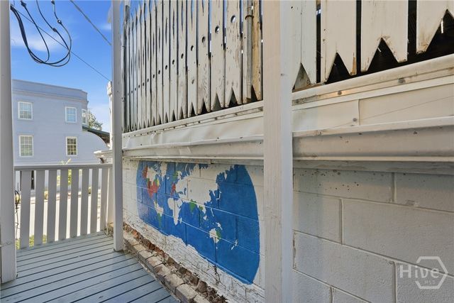 350 Barnard Street, Savannah, GA 31401