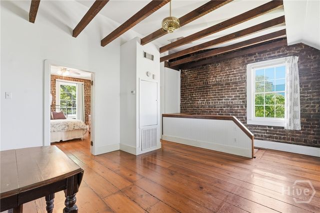 350 Barnard Street, Savannah, GA 31401