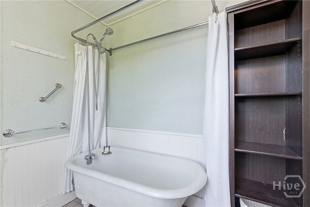 350 Barnard Street, Savannah, GA 31401