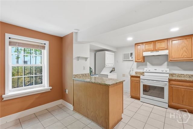 350 Barnard Street, Savannah, GA 31401