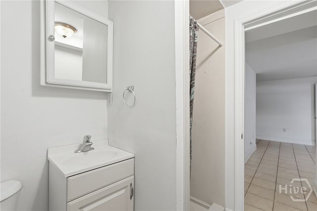 350 Barnard Street, Savannah, GA 31401