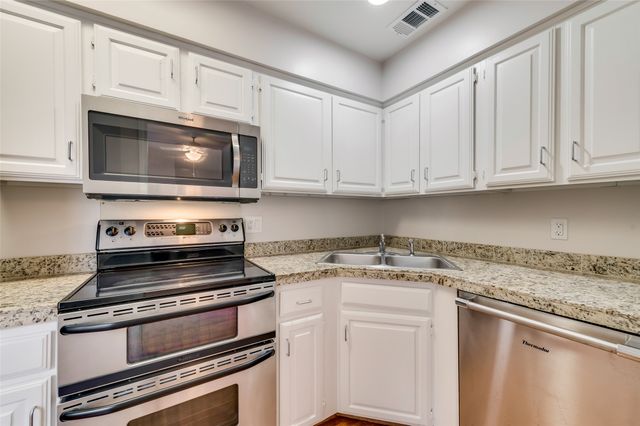 3434 Daniel Avenue D, University Park, TX 75205
