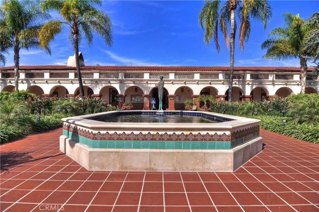2200 Via Mariposa East, Laguna Woods, CA 92637