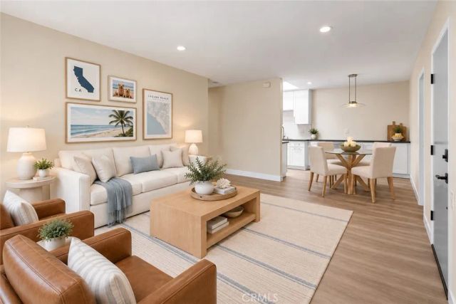 2200 Via Mariposa East, Laguna Woods, CA 92637