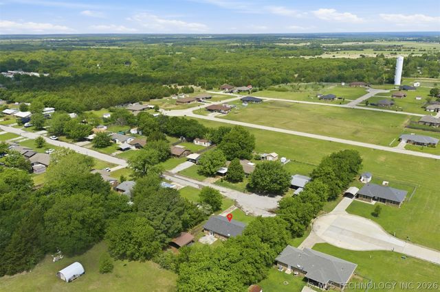 263 Wisteria Street, Lone Grove, OK 73443