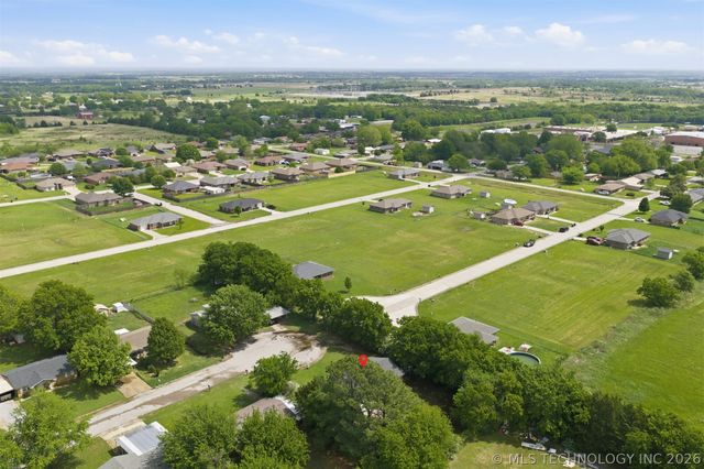 263 Wisteria Street, Lone Grove, OK 73443