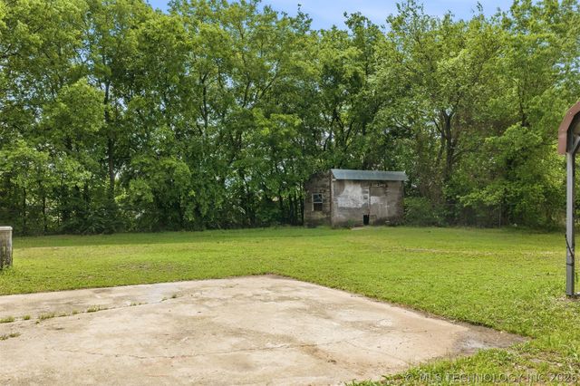 263 Wisteria Street, Lone Grove, OK 73443
