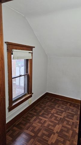 2304 Thor AVENUE, Racine, WI 53405