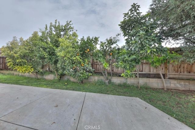 195 Antonio De Padua Court, Merced, CA 95341