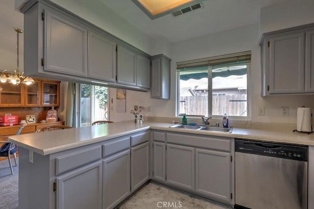 195 Antonio De Padua Court, Merced, CA 95341