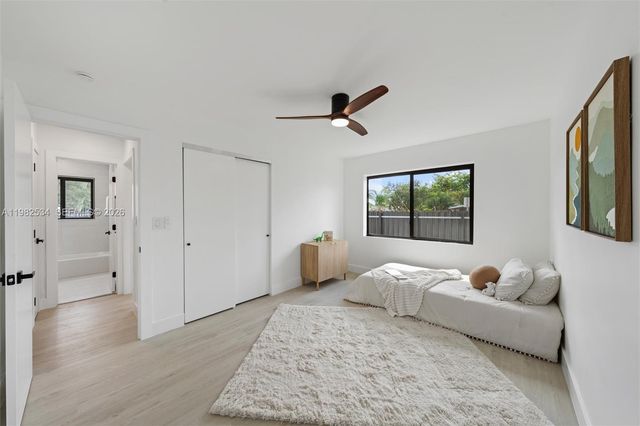 1305 N 31st Rd, Hollywood, FL 33021