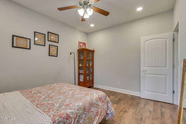 121 Springwinds Loop, Johnson City, TN 37601