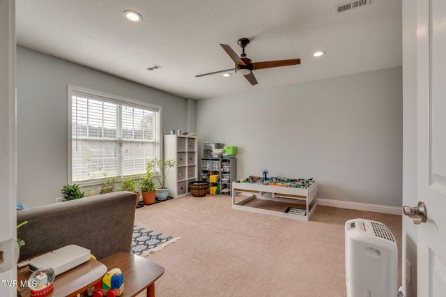 121 Springwinds Loop, Johnson City, TN 37601