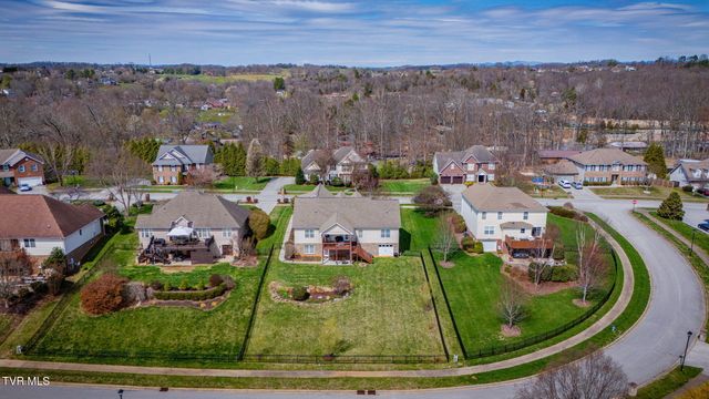 121 Springwinds Loop, Johnson City, TN 37601