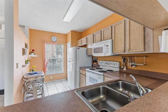 5052 MISTY CANAL PL, Bradenton, FL 34203