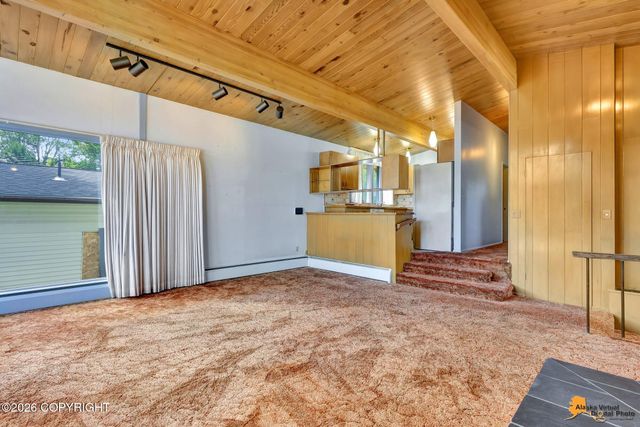 1306 E 26th Avenue, Anchorage, AK 99508