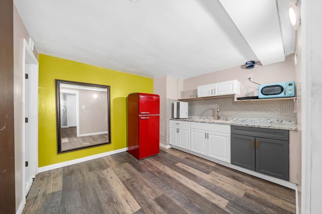 36 Whittier Rd, Haverhill, MA 01830
