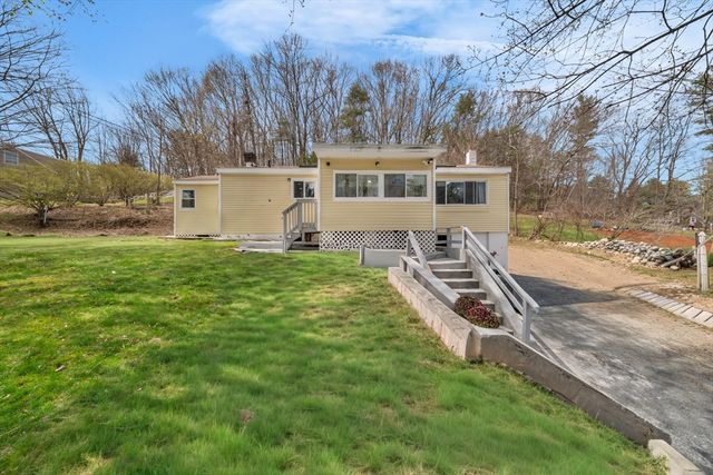36 Whittier Rd, Haverhill, MA 01830