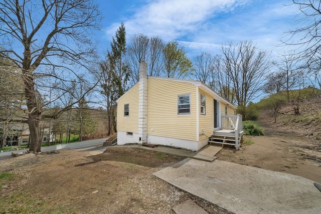 36 Whittier Rd, Haverhill, MA 01830