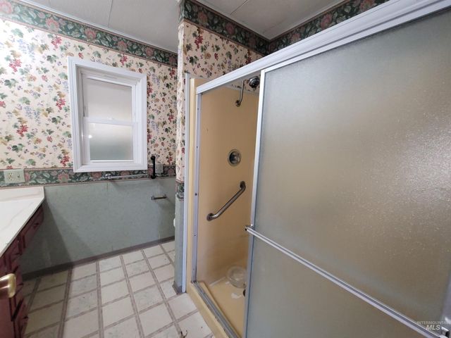 906 Hawthorne St., Lewiston, ID 83501