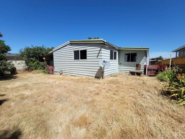 906 Hawthorne St., Lewiston, ID 83501