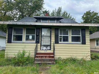 3136 9 1/2 Street, Rock Island, IL 61201