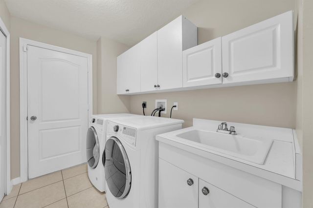 1114 SW Kalevala Drive, Port St. Lucie, FL 34953