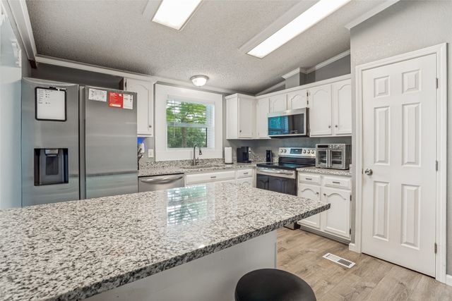 301 Darrell Road, Roanoke, TX 76262