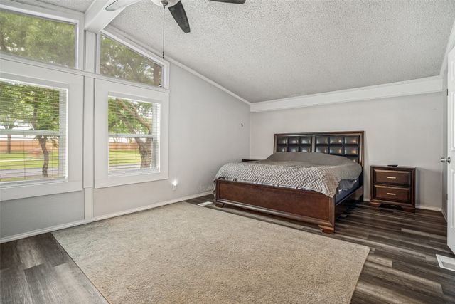 301 Darrell Road, Roanoke, TX 76262