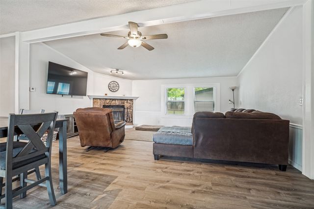 301 Darrell Road, Roanoke, TX 76262