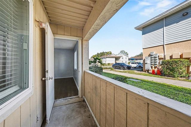 550 GOLDEN RAINTREE PLACE 550, Brandon, FL 33510