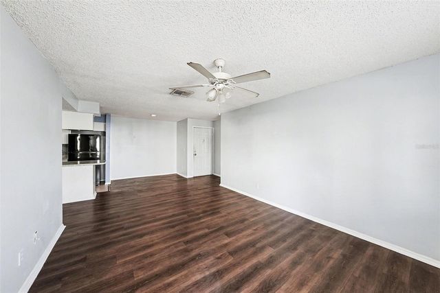 550 GOLDEN RAINTREE PLACE 550, Brandon, FL 33510