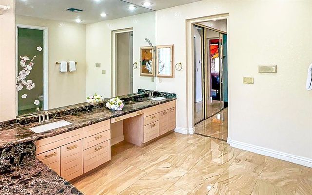 7829 Bermuda Dunes Avenue, Las Vegas, NV 89113